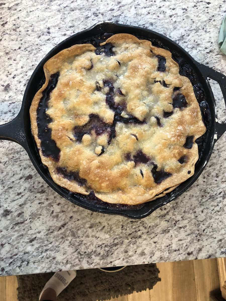 amywdill's tweet photo. @JaneRose50 @TMSpitsberg @ChrisLaneyGCISD @kdill6 and I made a blueberry pie.  Yummm https://t.co/8e9DpfJIrQ