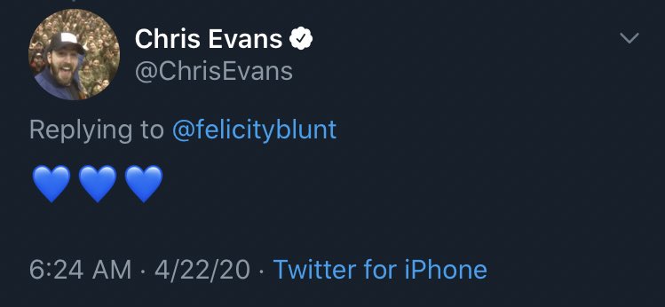 cevanslight's tweet photo. chris evans and his love for blue hearts 💙 https://t.co/LlTUe1vYIb