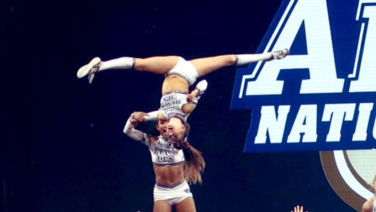 aggiedrjdub's tweet image. #CelebrateyourBLOPweek disappointed she doesn’t get to do this a few more times this season. Wish you could have seen the pyramid upgrades for worlds 👌🏼❤️🖤💔👌🏼 @we_dylanward @WEblackops ( @AriWoolbright thanks for never letting go) ❗️ #missionINCOMPLETE