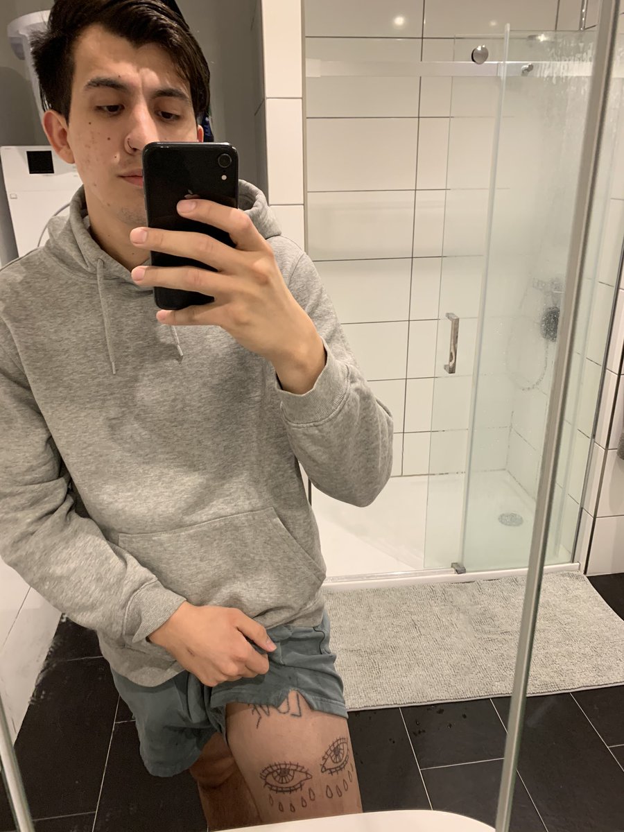 mattlucio30's tweet photo. I can’t be the only one who’s thought giving yourself a tatto during quarantine is a good idea 🤯 https://t.co/48lSChHvQV