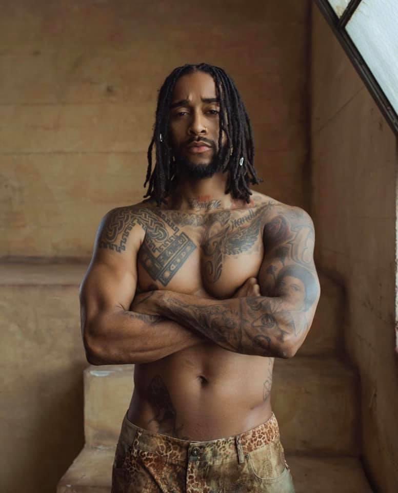 TialaFlowers's tweet photo. Omarion X Preme Magazine 😍😍 https://t.co/rTErxwCHbk