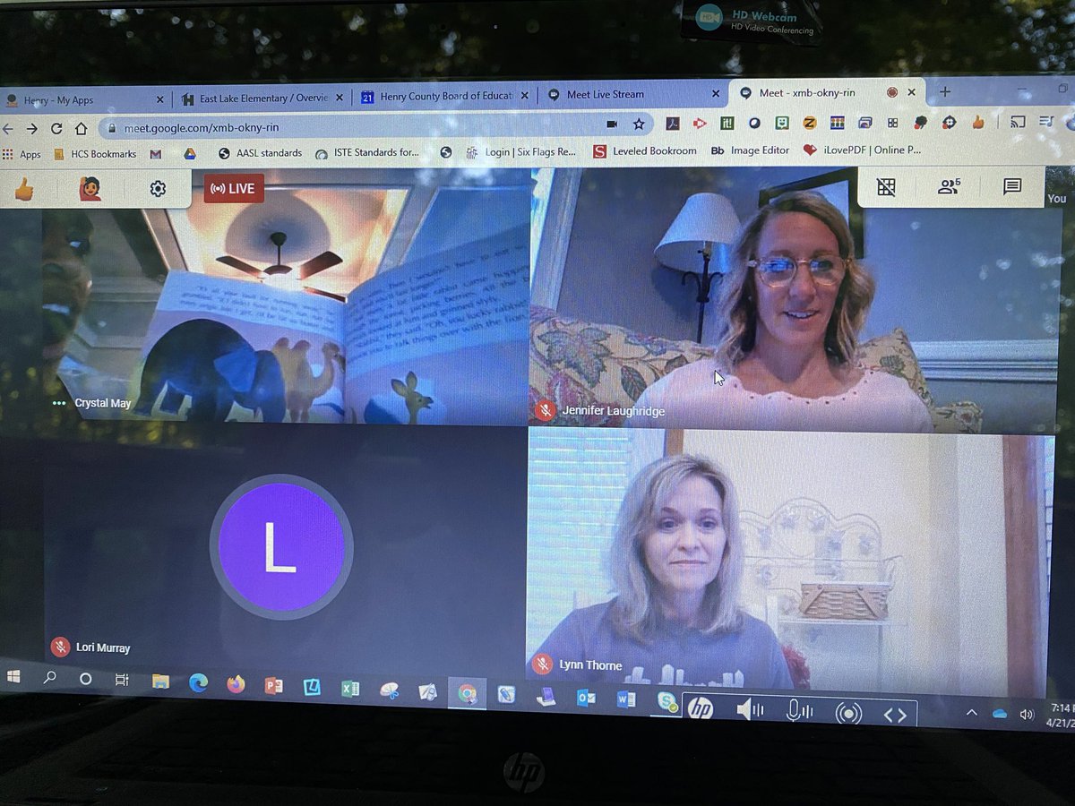 sburge1996's tweet image. Bedtime Stories taking place right now! #eastlakestrong @eastlake_hcs #remarkableremotelearningHCS #NationalLibraryWeek