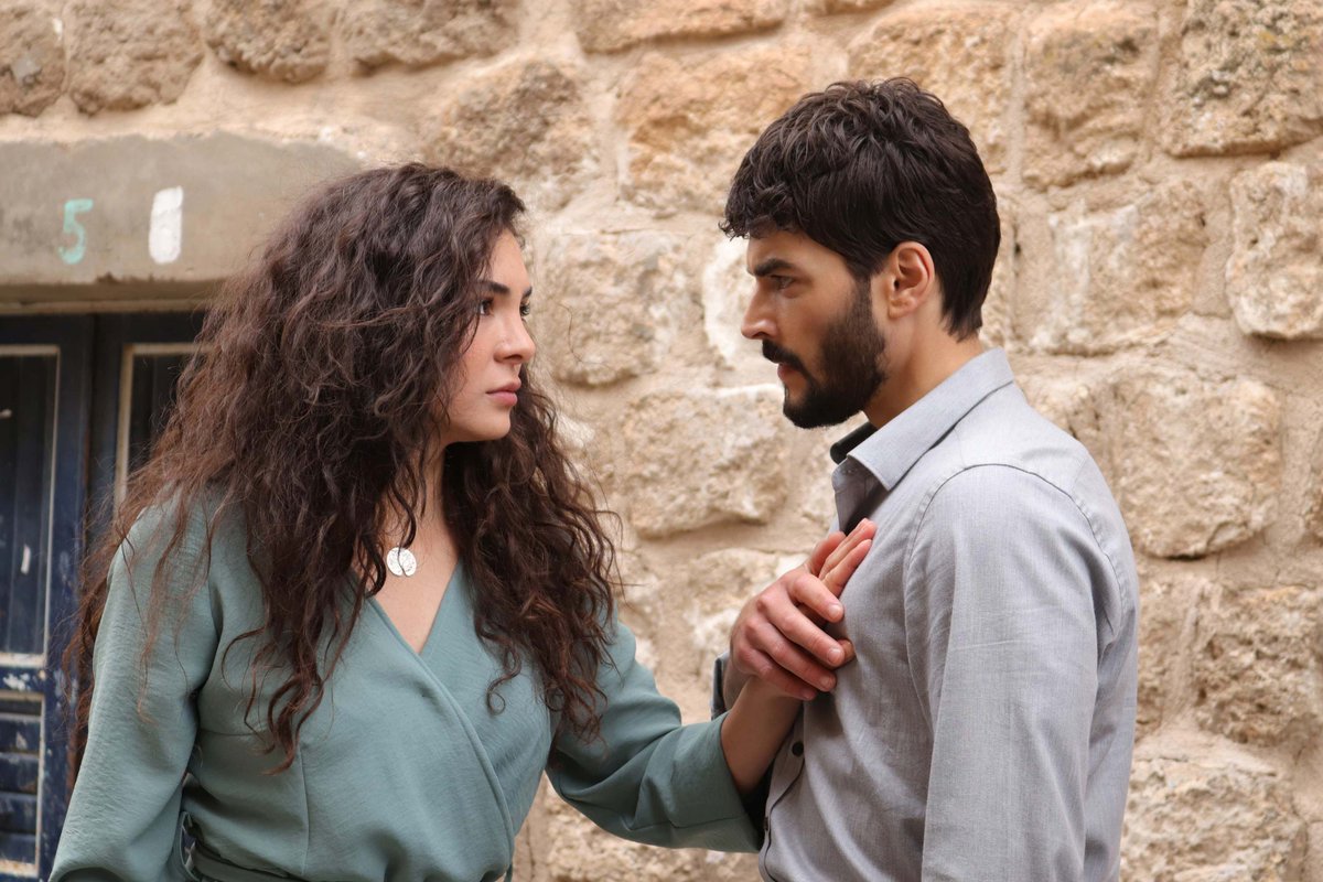 #Hercai #Reymir #Akru #AkınAkınözü #EbruŞahin.