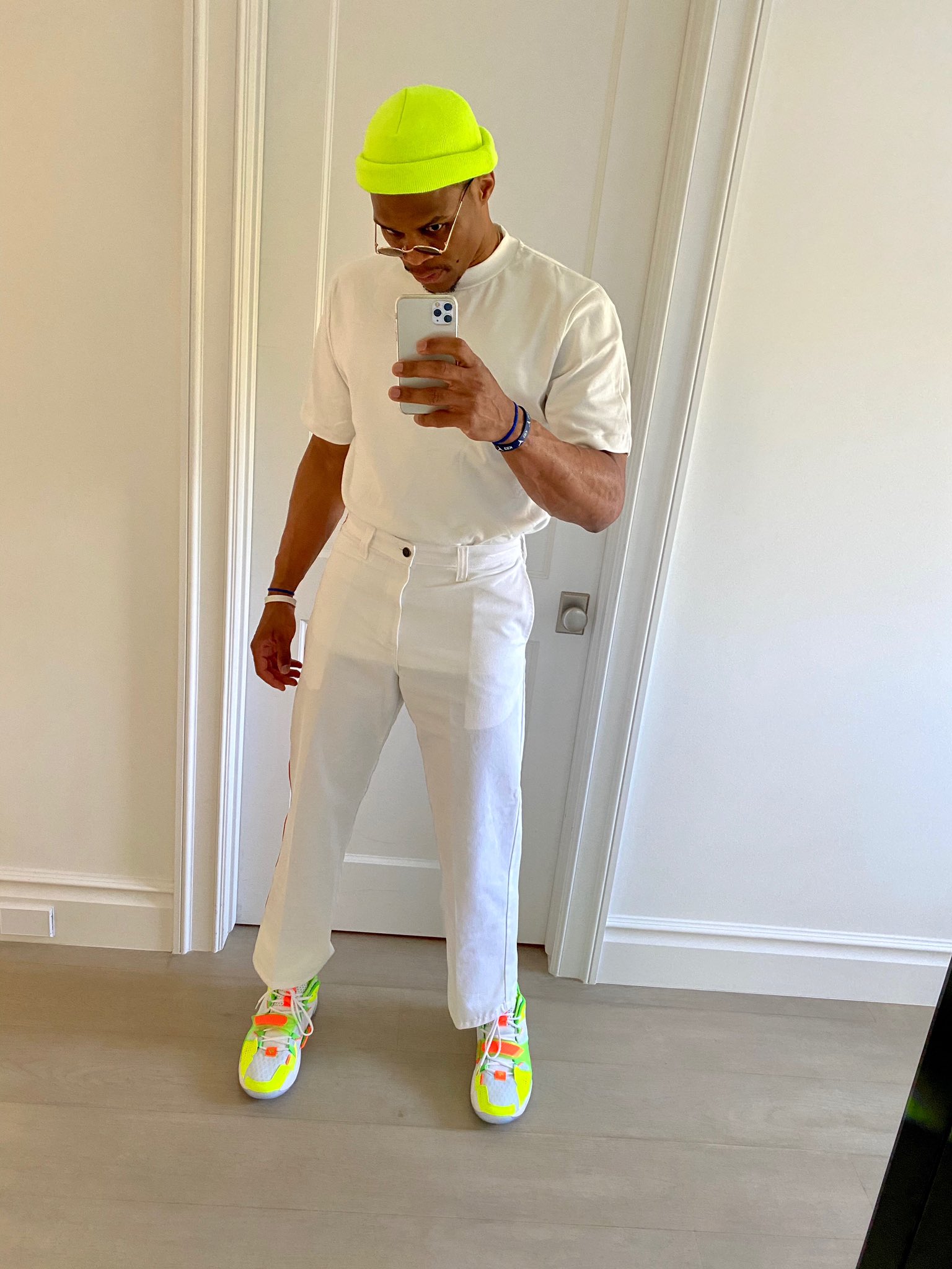 brodie hat russell westbrook