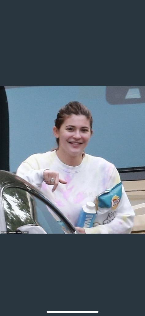 TrisGentleboy's tweet image. Bomboclaat