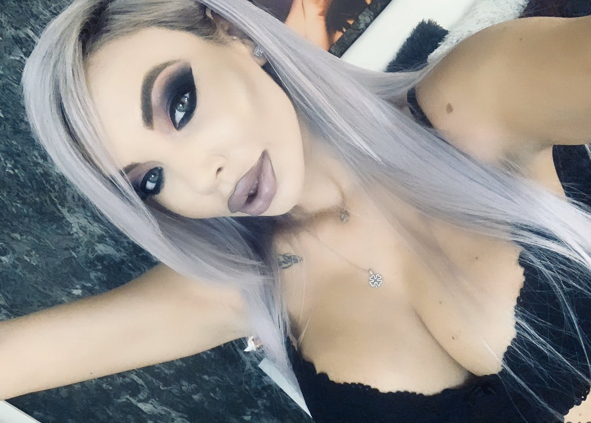 hey_ItsAVibe's tweet photo. #TuesdayTreat #SexyTweets #SexyVibes #HotGirlsDaily #TeamEyeCandySensation #HowHotIsThis #Sexy #CamGirl #ToHotToHandle #BeautifulWoman #SexyBabe
@AddaLexha #HotLips #EroticGirl #OnlyFansPages
#OnlyFansBabe #Join #SubscribeNow #Follow #RT #OnlyFansPromo https://t.co/ReA3FiJPWE https://t.co/sQHXAuDxuH