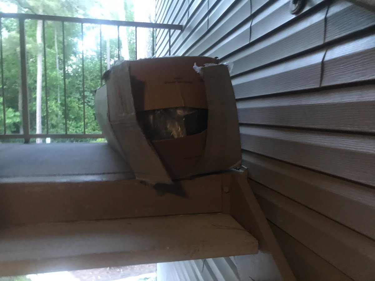 DomDoesCars's tweet photo. Hey @FedEx is this a proper way to deliver packages? My condo is on the 3rd floor. Leaving it damaged on the 2nd floor breezeway doesn’t help anyone. LAZY! https://t.co/atUARONMZ2