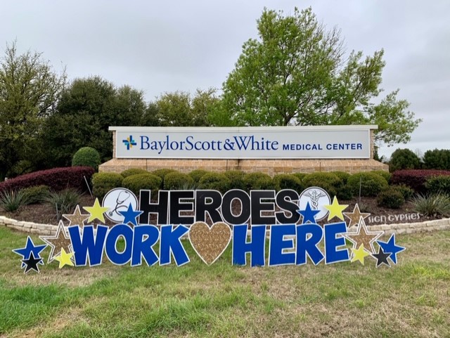 We appreciate this constant reminder #ToTheFrontline that their dedication and hard work does not go unnoticed. We're in this together, and we're grateful for the support from our communities across the state. 💙#HealthcareHeroes