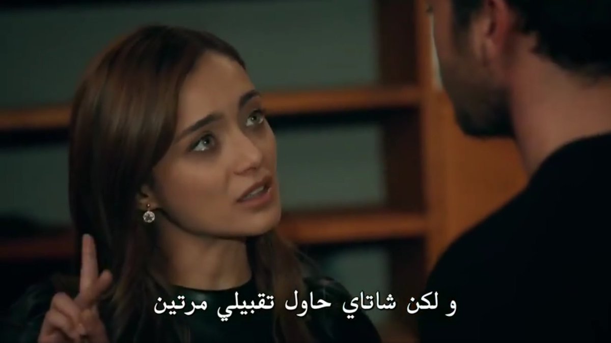 Yamac hurt efsun,she thought that he suspected her,when he said what have you done To convince him,so she attacked him by saying the truth,yamac couldnt even look at efsun when she showed him where cagatay tried To kiss her  #cukur  #EfYam ++++