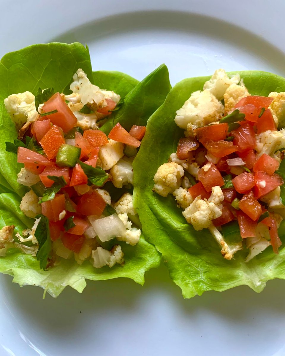StacyeBranche's tweet photo. #DinnerIsServed #What'sForDinner #TacoTuesday
Taco Tuesday vegan style
#Cauliflower #Garlic #Cumin #EatYourVeggies #HealthyChoice #FoodIsMedicine #HealthyEating #HealthyLifestyle #StacyeInTheKitchen #vegan #InTheKitchenWithStacye #AdventuresOfStacye #cookingwithStacye https://t.co/GHwfmkEzwu