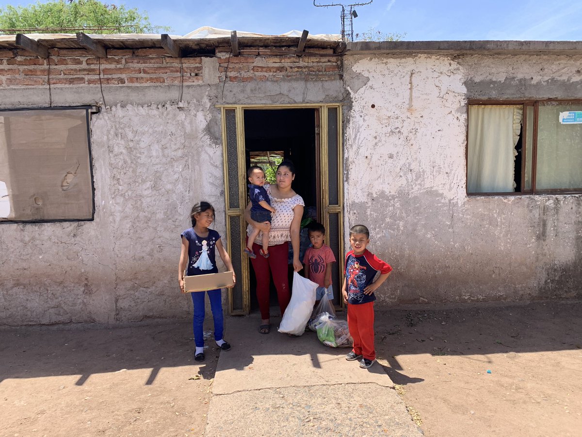 agandarag's tweet photo. Satisfactoriamente @APHYM2 a través de sus productores donaremos 400 despensas de 10kg diarias 24,000Kgs de nuestros productos esta semana.

Hoy 200 Desp a Loma de Guamuchil y programadas a Torim, Ráhum, Huírivis y Vicam, 10 Toneladas de alimentos p las comunidades Yaquis https://t.co/YPU7Ba9Yre