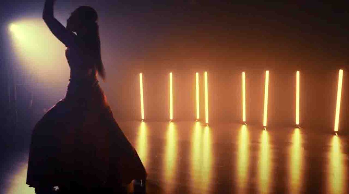 Les recomiendo echar una ojeada a este video producido por mi pana Leonard Garcia &amp; <a href="/pattycinquemani/">PATTY CINQUEMANI</a>, una bailarina fabulosa, con arreglo y voz del mismo <a href="/Leonardmusica/">LEONARD GARCÍA</a> del tema 'Cuando nadie me ve' de <a href="/AlejandroSanz/">Alejandro Sanz</a> A mi el nivel me parece de primera! youtu.be/poN5FLMbV1w