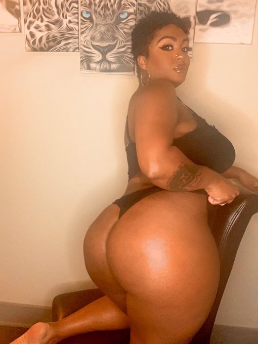 Like thick girls ? 😏👅😋https://t.co/7JOFra1Jqo #thick #TuesdayThoughts #onlyfans #OnlyFansPromo https://t<a href="/tag/thick"class="tags"><span>#thick</span></a><a href="/tag/tuesdaythoughts"class="tags"><span>#tuesdaythoughts</span></a><a href="/tag/onlyfans"class="tags"><span>#onlyfans</span></a><a href="/tag/onlyfanspr"class="tags"><span>#onlyfanspr</span></a>