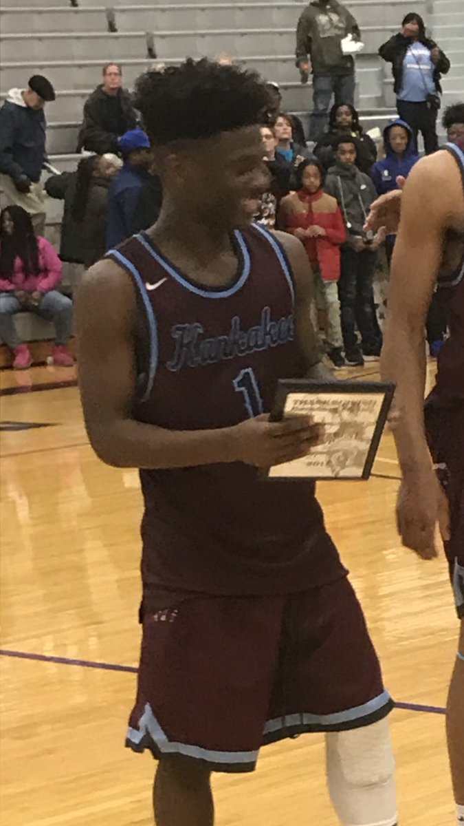 KaysBasketball's tweet photo. TRANSFER ALERT: 2019 All-Conference, All-Area, All-State PG Jacquan Binion has announced that he is transferring from North Park University. The 5’8” freshman who started most of the season for the Vikings is looking to play juco ball and will have 3 years of eligibility left. https://t.co/MDWIKPrZBo