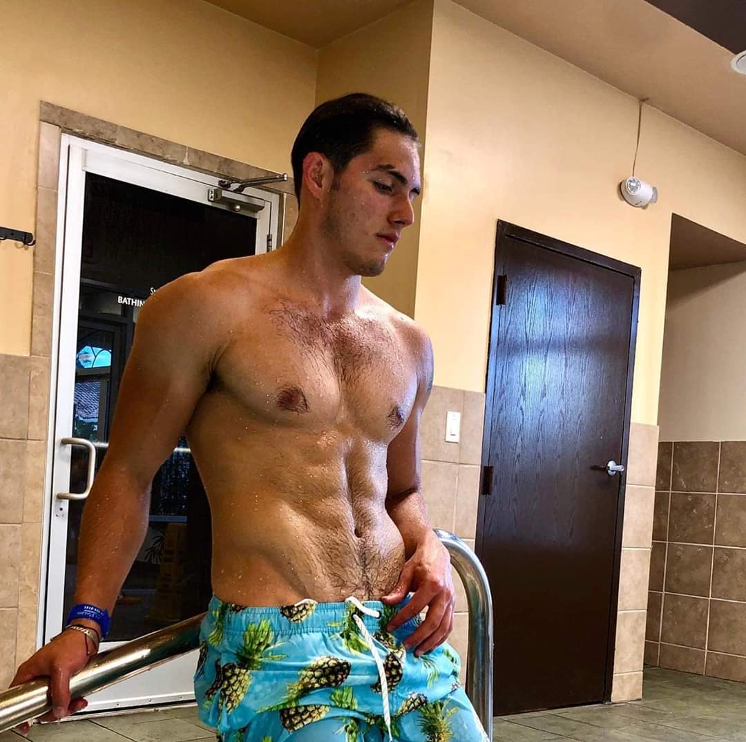 🍍🍍🍍