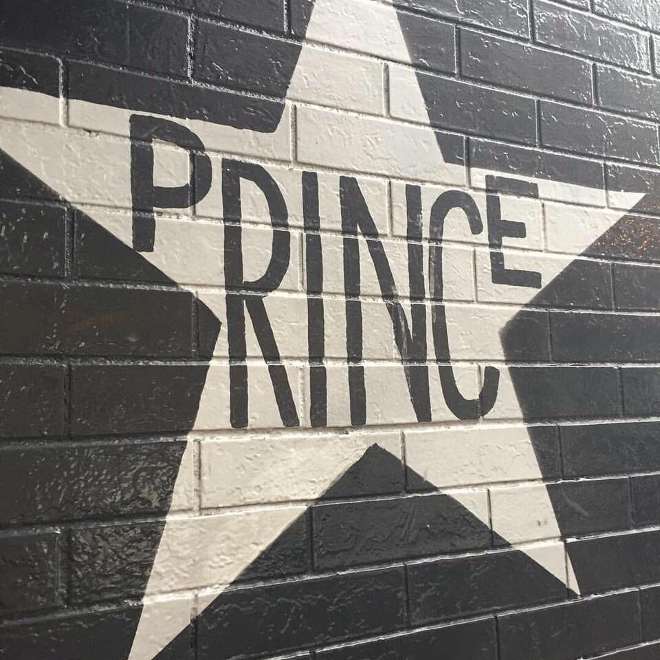 LtGovFlanagan's tweet photo. 💜 forever #Prince https://t.co/Zm3nyYKyoG