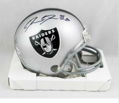BWeissFS's tweet image. OK Nation! Here we go! Draft is Thursday, so it is time for another signed mini-helmet giveaway. This time it is the crown jewel of the Raiders 2019 class, running back Josh Jacobs. All you have to do is follow me, and retweet this! Good luck and Go Raiders!!