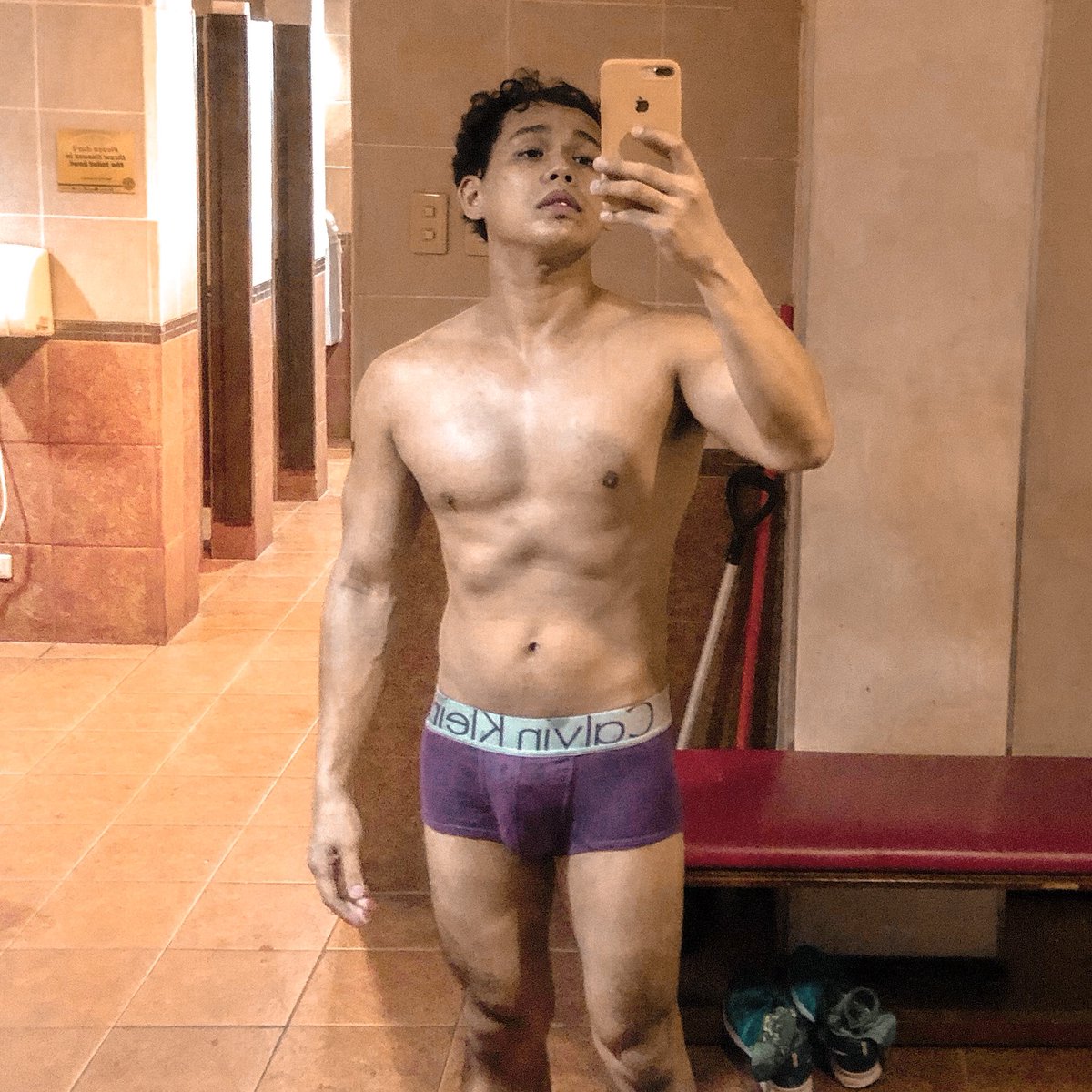 salmaluckypo's tweet photo. After COVID-19 AJA! #workout #gym #muscle #protien #lifestyle #chest #bicep #abbs #gay #asiangay #cutegay #pinoy #asianmodel #asianguy #model #photoshoot #asianmale #chestworkout #posterguys #posterguy #chest #pinoygay #asianmodels #pinoysexymen #pinoysexy #pinoyfit #pinoycute https://t.co/fBCwvqbYUC