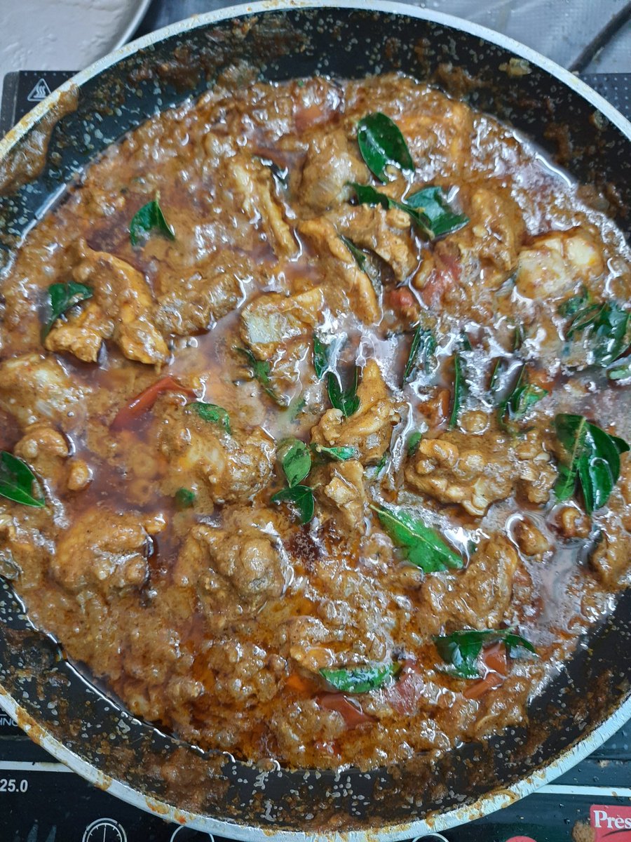 mrcryptonobler_'s tweet photo. செட்டிநாடு சிக்கன் மசாலா 😋
#wifecooking https://t.co/H800EgF3gd