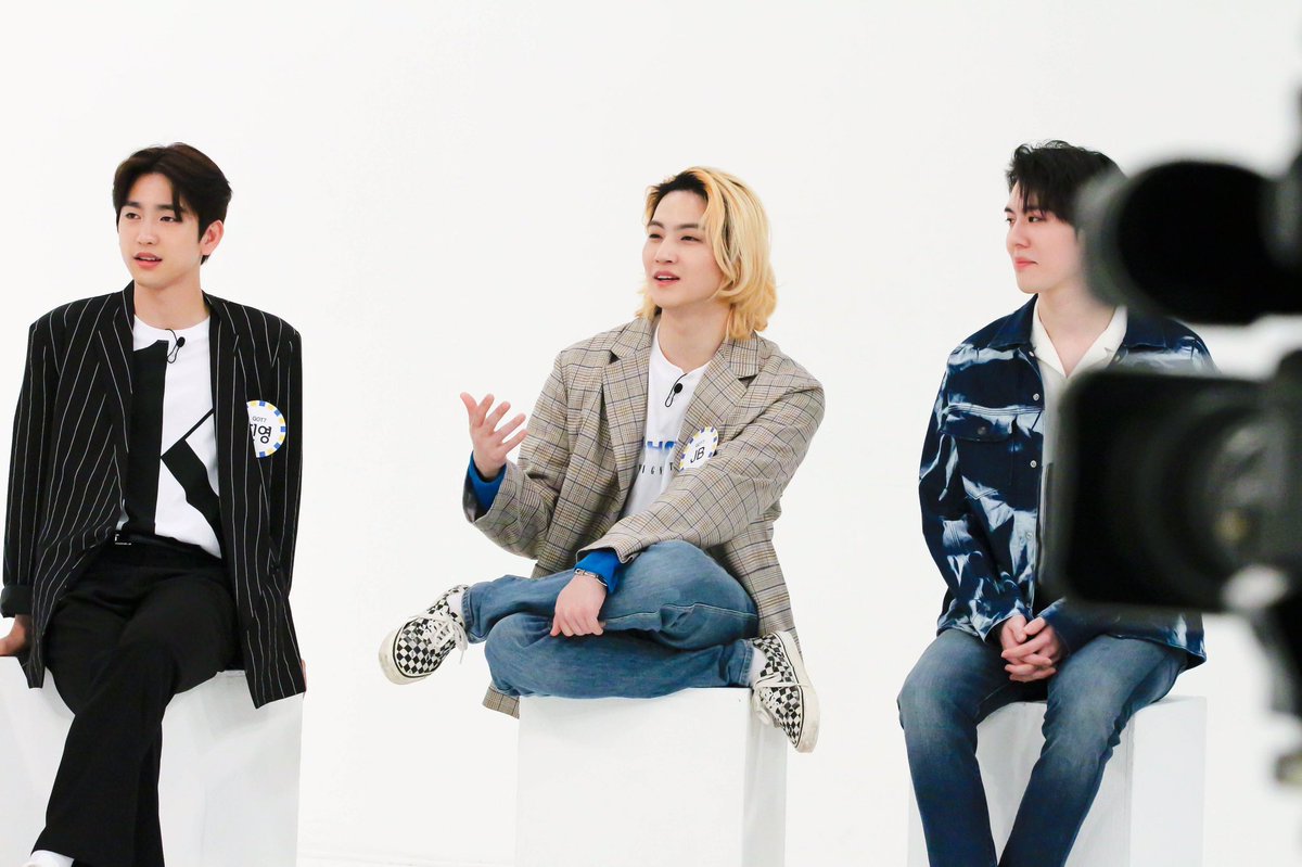 GOT7 on Weekly Idol (9) https://m.post.naver.com/viewer/postView.nhn?volumeNo=28055411&memberNo=22171331 #GOT7    #갓세븐  @GOT7Official  #GOT7_DYE    #GOT7_NOTBYTHEMOON  