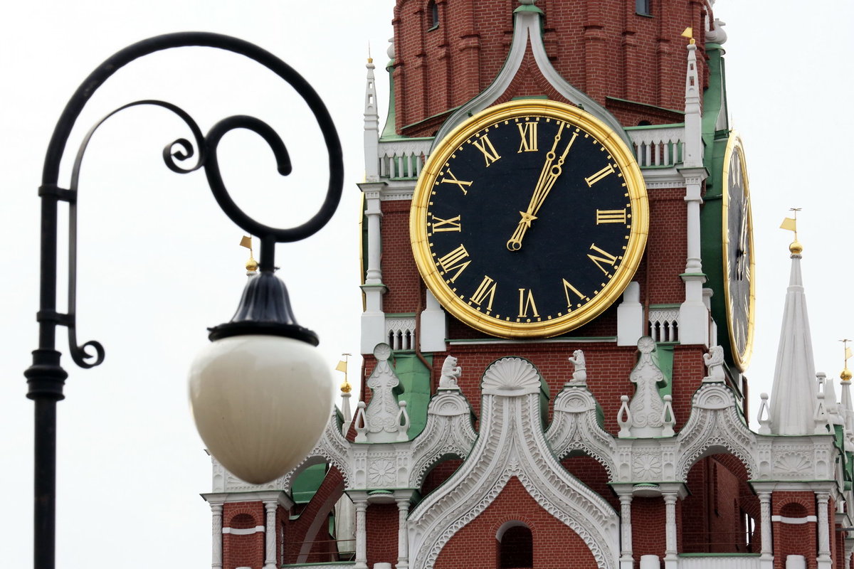 Часы в москве