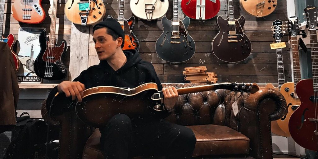 YLvsCancer's tweet image. Hump day is here! And with it, another incredible stream from the talents behind our music programme. Music leader @Jack_kendrew will be at twitch.tv/clicsargent from 2pm to ease you through another lockdown afternoon. It's free to watch but please make a donation if you can 🎵