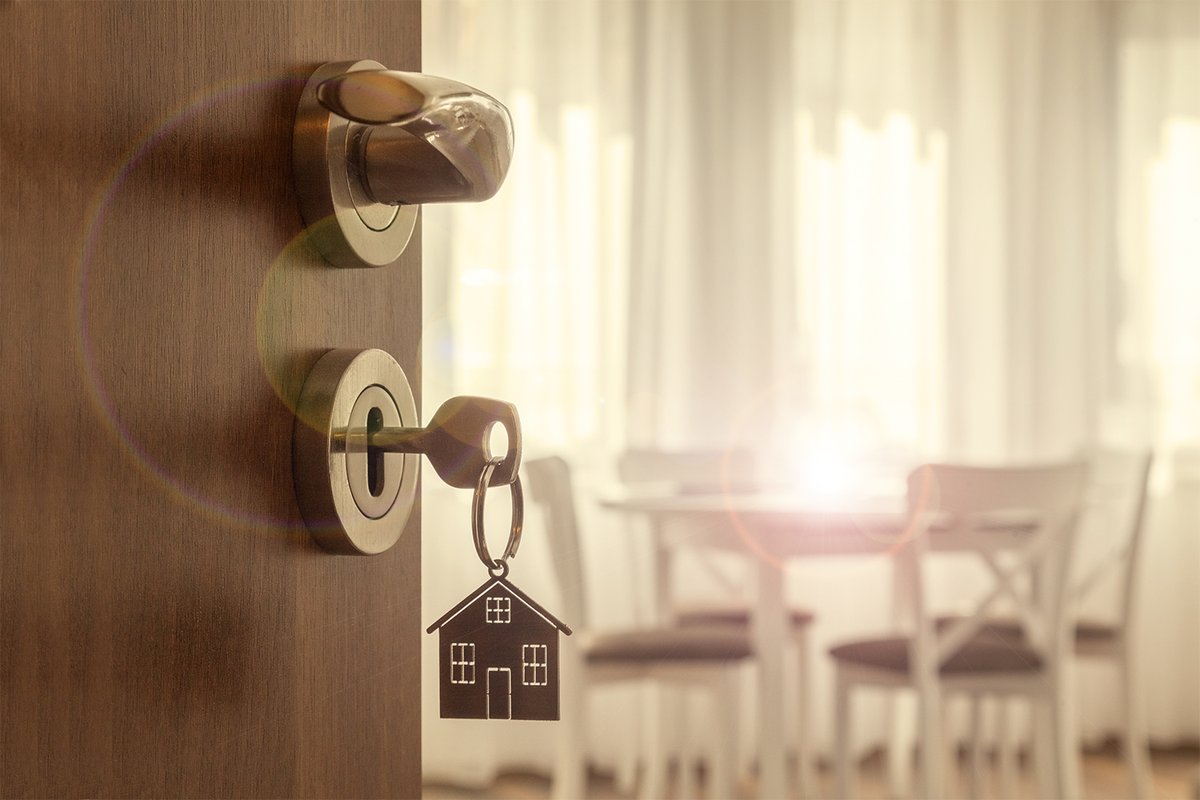 WVHL's tweet photo. Wat als je relatie eindigt en je samen een eigen woning en hypotheek hebt? Jolien Kral, onze incasso- &amp; executie expert, vertelt er meer over: https://t.co/h1QsucVeh0 | #hypotheek #woning #scheiding #almelo #twente #wvhl https://t.co/zoXhFTqjQj