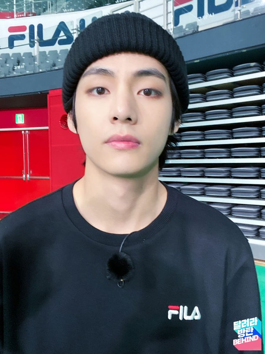 taekook4es's tweet photo. Esas selcas directo a mi  corazón las dispararon los amo Mi Taekook 💞 Endlessly 🤟💜 #BTSRUN101 #vkook #kookv #taekook #kooktae https://t.co/MhvlvqLBB6
