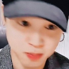 the softest and squishiest cheeks in the world: a devastating thread