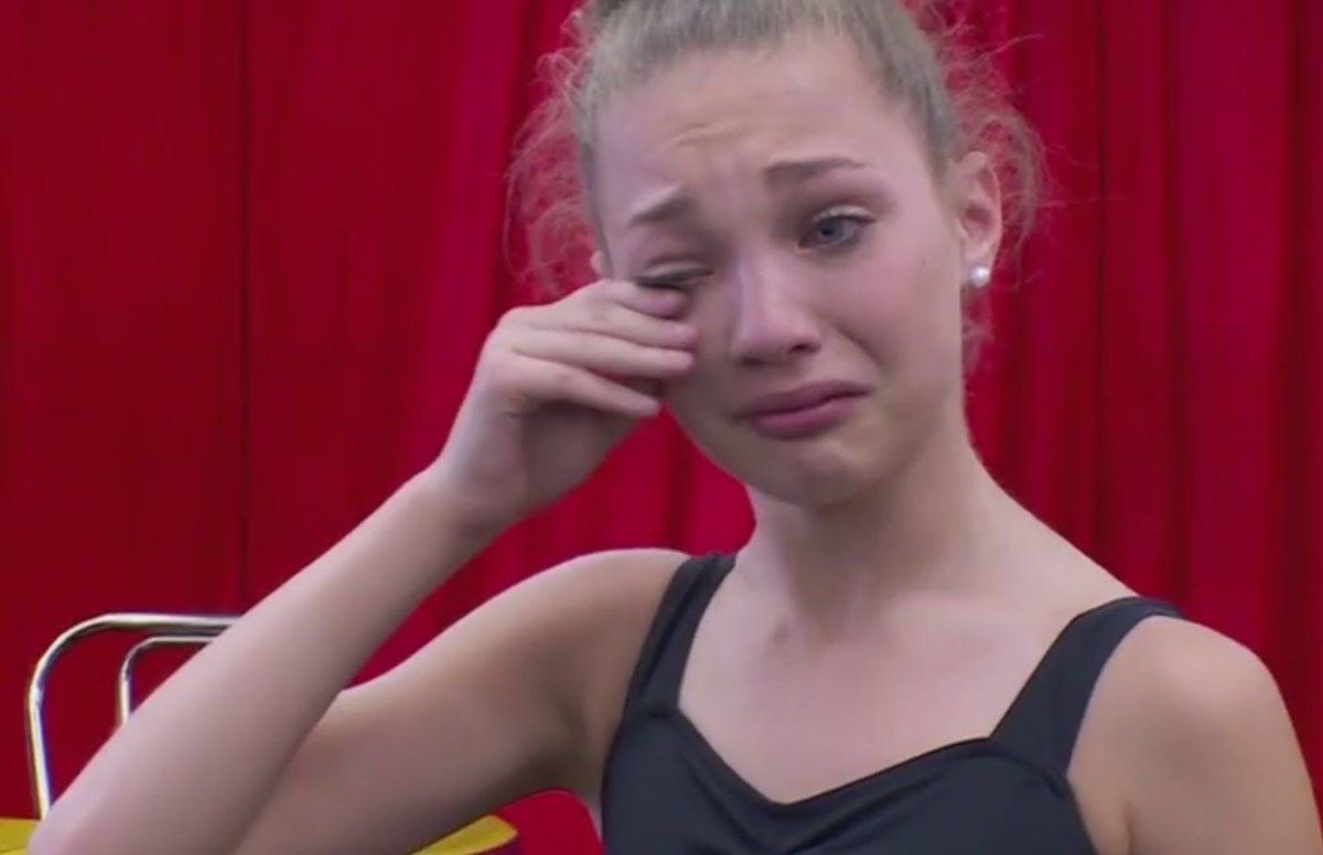 DDDanceMoms's tweet photo. When Cody Simpson unfollows you #rip https://t.co/EaGWd1WJzJ