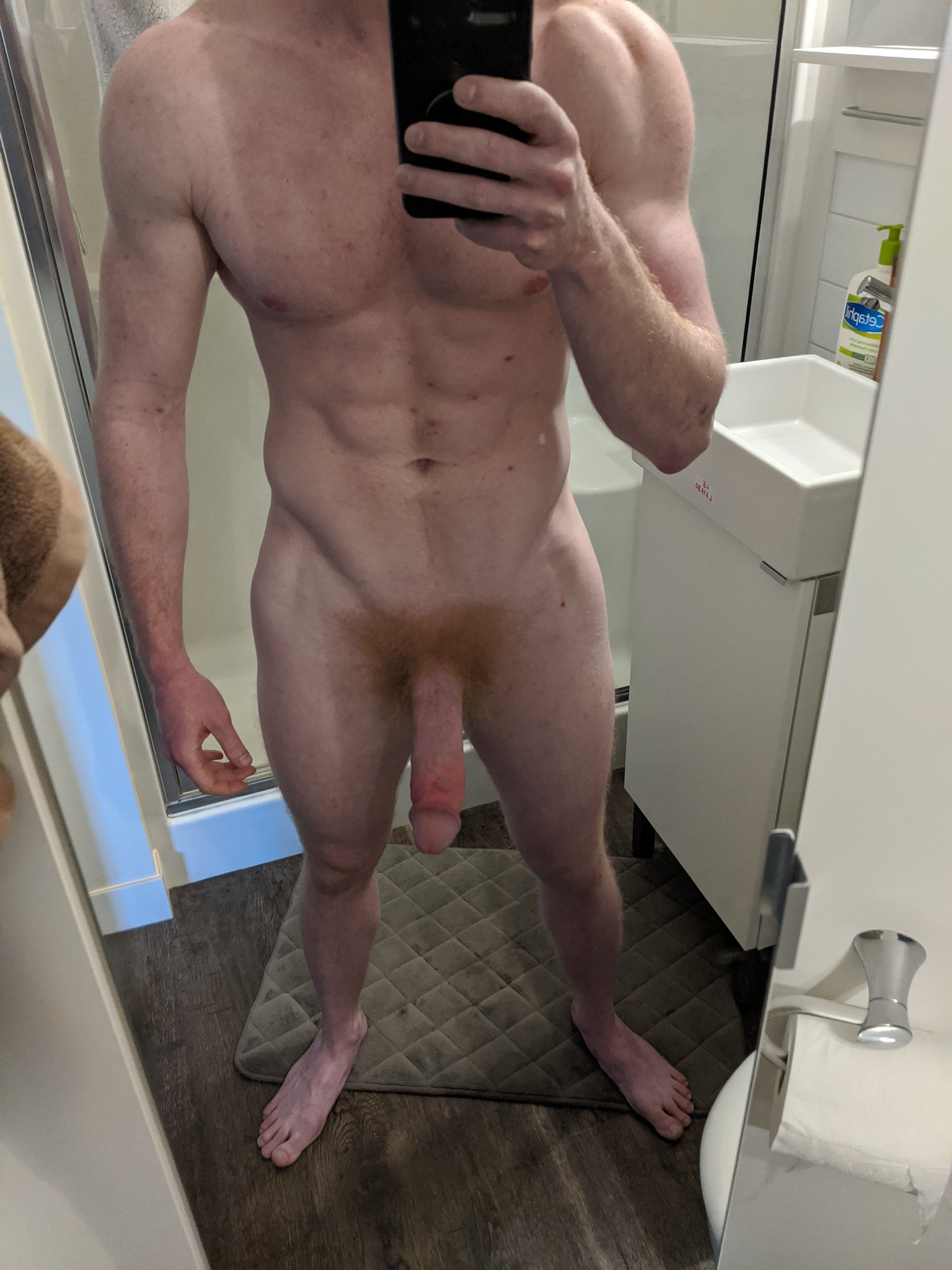 So apparently its possible to get grocery store gift cards...who knew?! Anyone interested in helping out with the groceries as opposed to material things from Amazon? Dm me if you want to get me some food :D (as you can see, im too skinny ;) ) https://t.co/0EFdk1QWjz