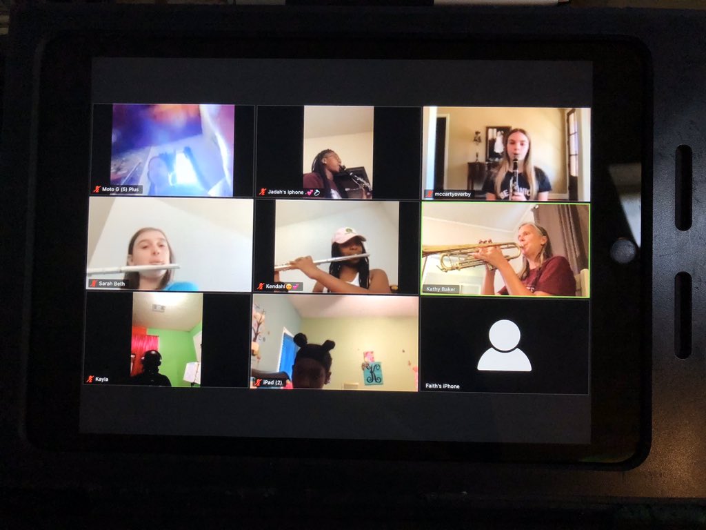 Sixth Grade Band Zoom with INSTRUMENTS today!  It’s great making music together again. @AMSjackets <a href="/StarkvilleSD/">Starkville Schools</a>