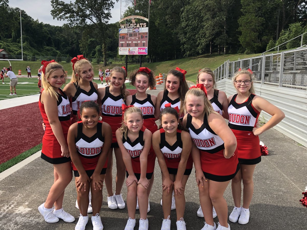 Tryout information for Football and Basketball Cheerleading is available now on the FLMS Website.
flms.loudoncounty.org/apps/pages/ind…