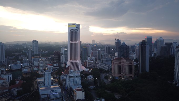 #كرونا  #ماليزيا #كوالالمبور  #تصويري  #مدينة_النور_كوالالمبور #الله_احفظها_وزدها_نورك https://t.co/<a href="/tag/%D9%83%D8%B1%D9%88%D9%86%D8%A7"class="tags">#كرونا</a><a href="/tag/%D9%85%D8%A7%D9%84%D9%8A%D8%B2%D9%8A%D8%A7"class="tags">#ماليزيا</a><a href="/tag/%D9%83%D9%88%D8%A7%D9%84%D8%A7%D9%84%D9%85%D8%A8%D9%88%D8%B1"class="tags">#كوالالمبور</a><a href="/tag/%D8%AA%D8%B5%D9%88%D9%8A%D8%B1%D9%8A"class="tags">#تصويري</a><a href="/tag/%D9%85%D8%AF%D9%8A%D9%86%D8%A9_%D8%A7%D9%84%D9%86%D9%88%D8%B1_%D9%83%D9%88%D8%A7%D9%84%D8%A7%D9%84%D9%85%D8%A8%D9%88%D8%B1"class="tags">#مدينة_النور_كوالالمبور</a><a href="/tag/%D8%A7%D9%84%D9%84%D9%87_%D8%A7%D8%AD%D9%81%D8%B8%D9%87%D8%A7_%D9%88%D8%B2%D8%AF%D9%87%D8%A7_%D9%86%D9%88%D8%B1%D9%83"class="tags"><span>#الله_احفظها_وزدها_نورك</span></a>