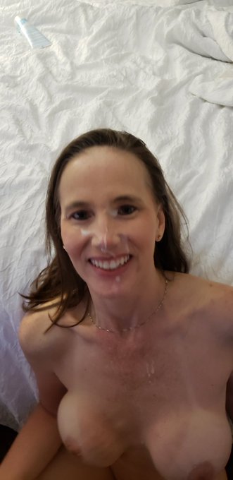 I love a good facial😛#cum #cumshot #cumslut https://t.co/xZqhSoTEoS<a href="/tag/cum"class="tags">#cum</a><a href="/tag/cumshot"class="tags">#cumshot</a><a href="/tag/cumslut"class="tags">#cumslut</a>