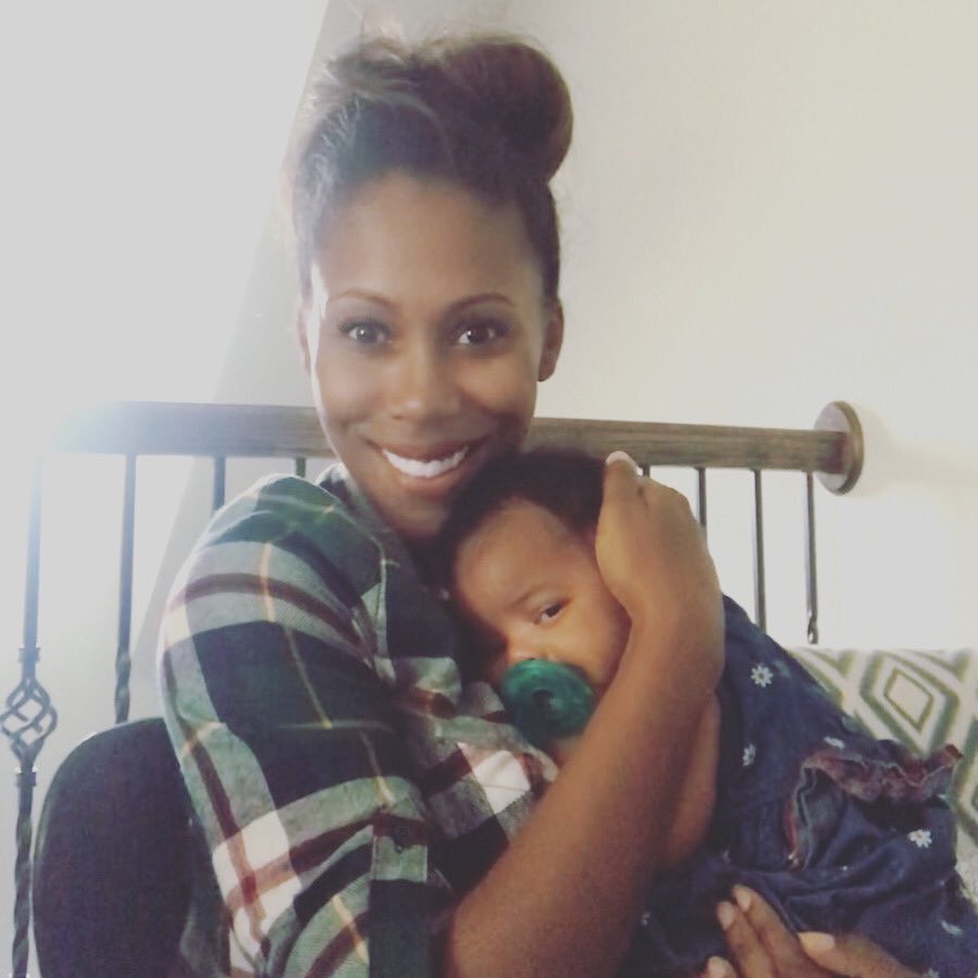 🎀👶🏽🍼 #BabyPearson