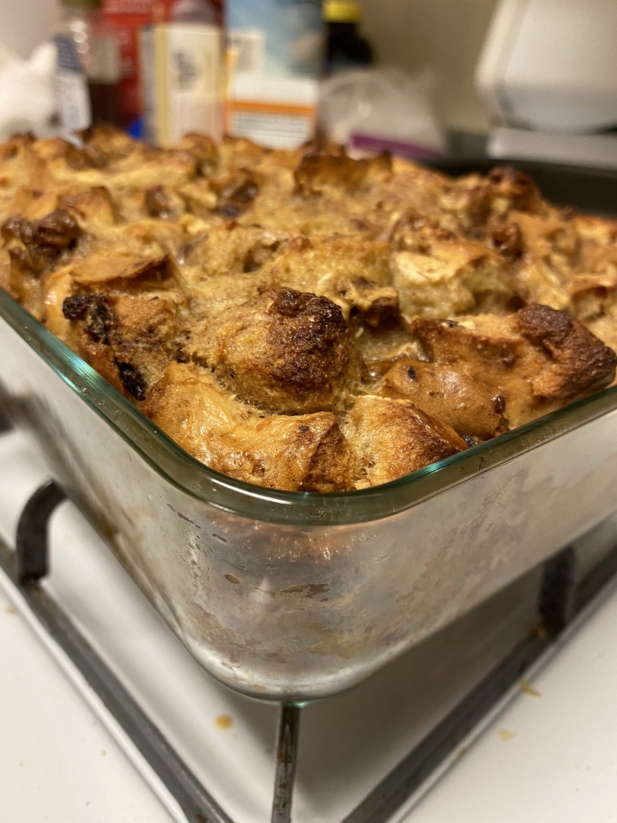 AtashaJordan's tweet photo. Part 2: Dessert!
Banana pecan bread pudding. Not pictured, caramel sauce 😋
#ChefTasha https://t.co/L1ToJbMqiO
