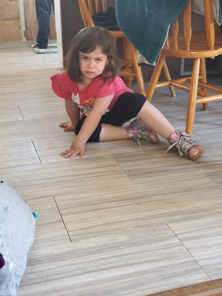 TaraHeaton9's tweet photo. #myminime https://t.co/iWrJbiNQxh