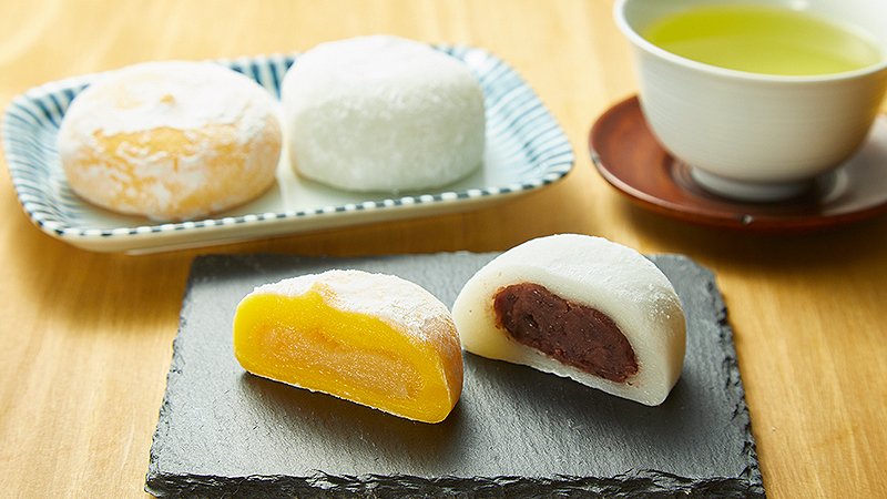 ローソンストア100 どでかい二色大福 シリーズから 日向夏と粒餡 が新発売 日向夏餡が入った大福はこの季節限定の爽やかな味わいです ローソンストア100 T Co Vobvrt3m0l