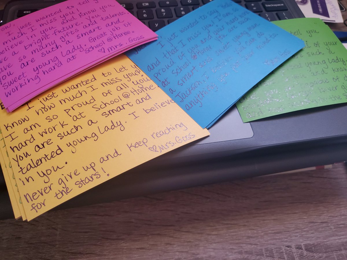 RobynGoss6's tweet photo. Writing my students encouragment notes! Never give up and keep up the good work! Challenging them to keep reading 📚#cisdrocks #HillsidePride https://t.co/yV9GwtLmyx