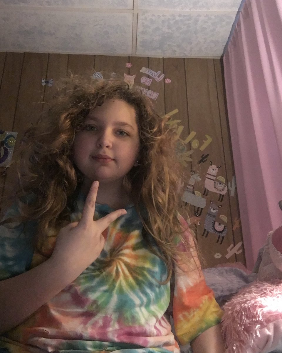AnnaDimeo1's tweet photo. Crazy Hair Day !#ECSpirit@ECSchools https://t.co/PDnm1DOi6S