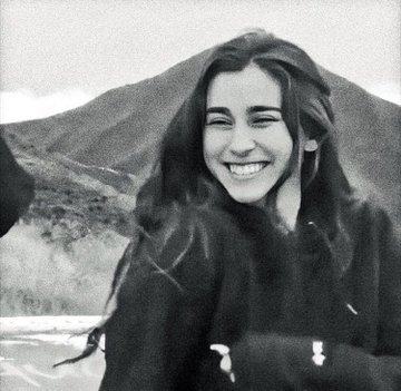 lizzywiser's tweet photo. Lauren inspires me to be better and I commit myself to meditate everyday and be more grateful for what i have. this new song made i thought about my life and my family and i want to change some habits. a little step everyday from now! #50ftwithme @LaurenJauregui ๐ธ๐ฆโจ https://t.co/DvlTu5Qu8M