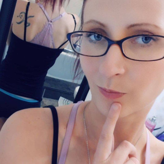 I'm just feeling sexy af today!!  https://t.co/n2tfAwFR1Q  https://t.co/bWVLO7fZ2y  @OnlyFansMilfs @BigTunaInc<a href="/tag/2dicks"class="tags"><span>#2dicks</span></a><a href="/tag/superorgasm"class="tags"><span>#superorgasm</span></a>