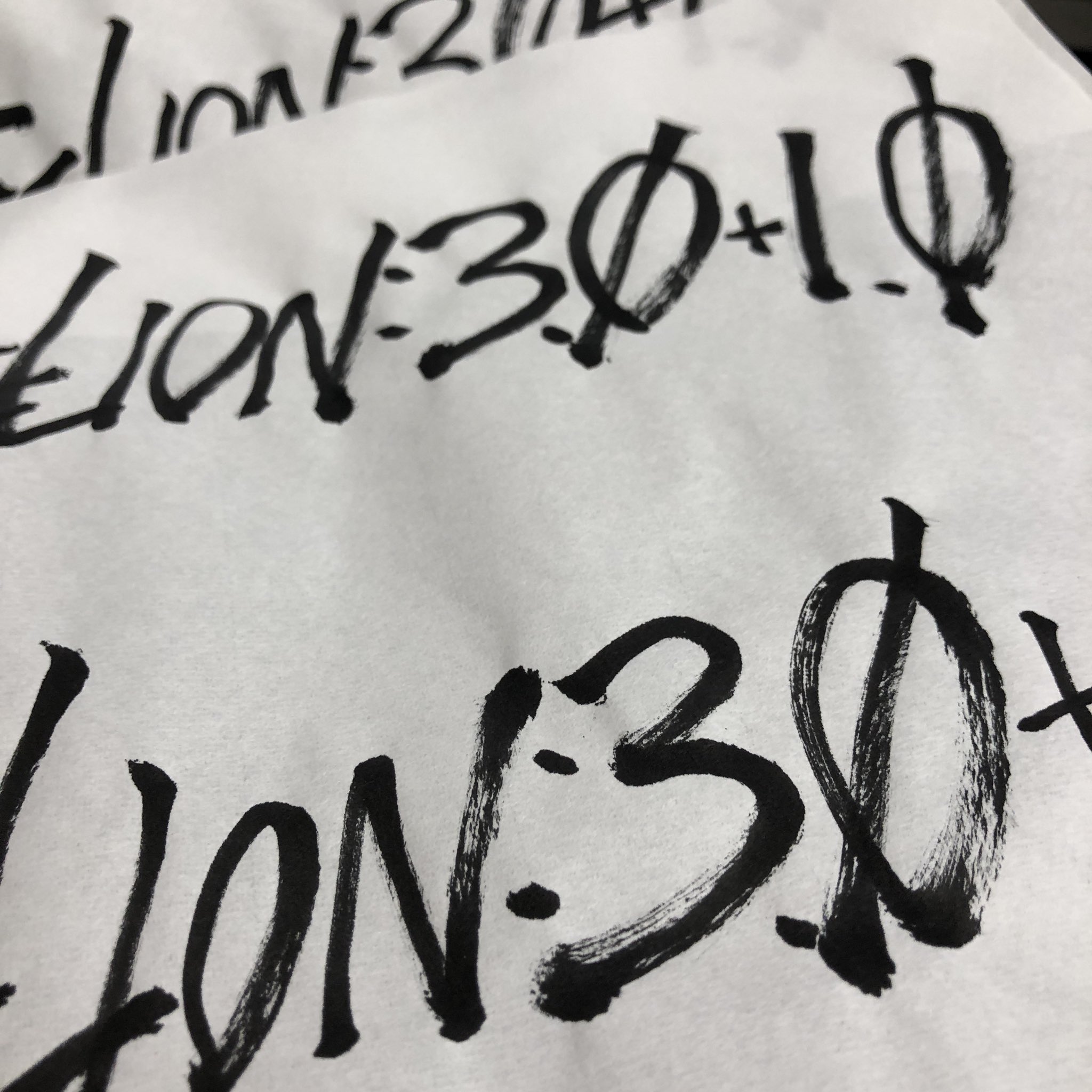 株 カラー 2号機 今まで明言した記憶がないのですが 英字ロゴは庵野監督の手書きです エヴァンゲリオン エヴァ T Co Kxf4vkkoq3 Twitter