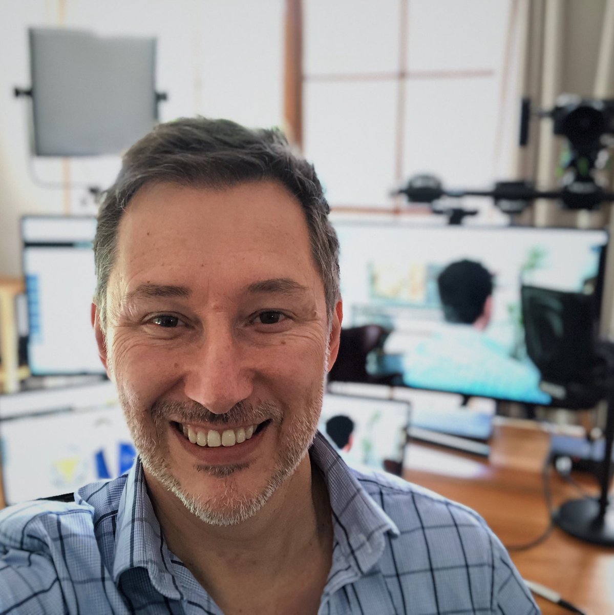 MarkBilton's tweet photo. Getting used to spending time here! Business has pivoted well. Busy becoming a Zoom Jedi! #homeoffice #zoomsetup https://t.co/BWfWgGqB9U