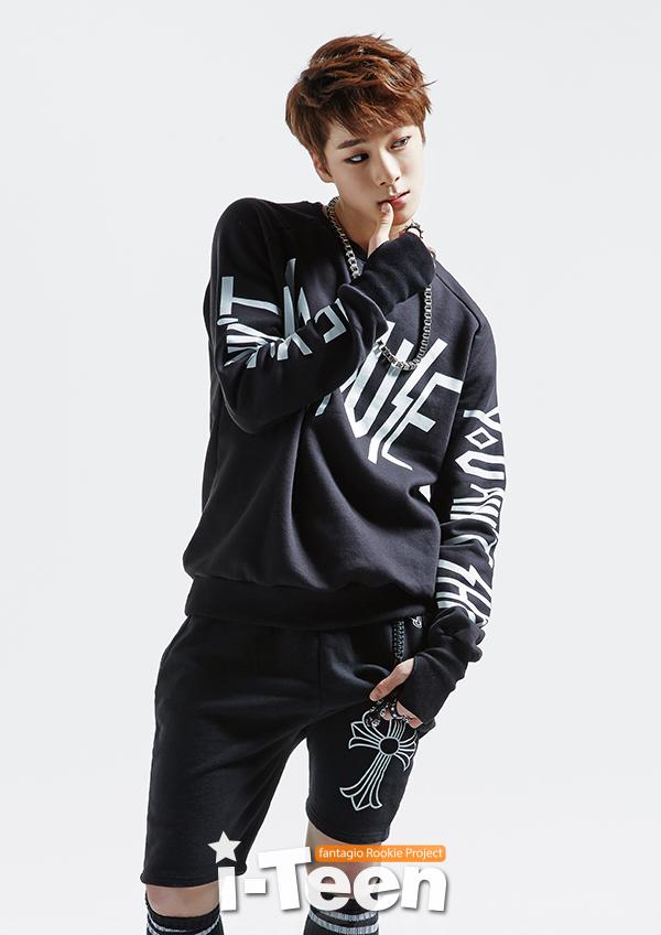 Bin best jejeboyAHAHAH- 4L4m niYanG jEje Siya pEro uS2 nyA mOdeL- jEmOdeL- caption sa fb "L00kiNg rYt cAuz U lEfT"- em0bOi- kAntahan neto Yung KABET HAHAHAHAHAHA