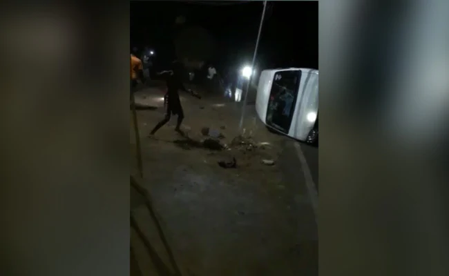 ndtv's tweet photo. "101 arrests, no Muslim": Maharashtra minister on sadhus' mob killing https://t.co/17eOqLWGfm https://t.co/IJPRmw0D0W