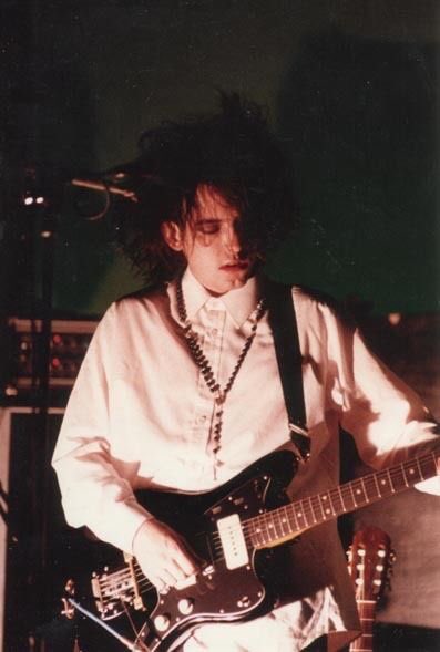 Happy birthday to the king, robert smith <3 