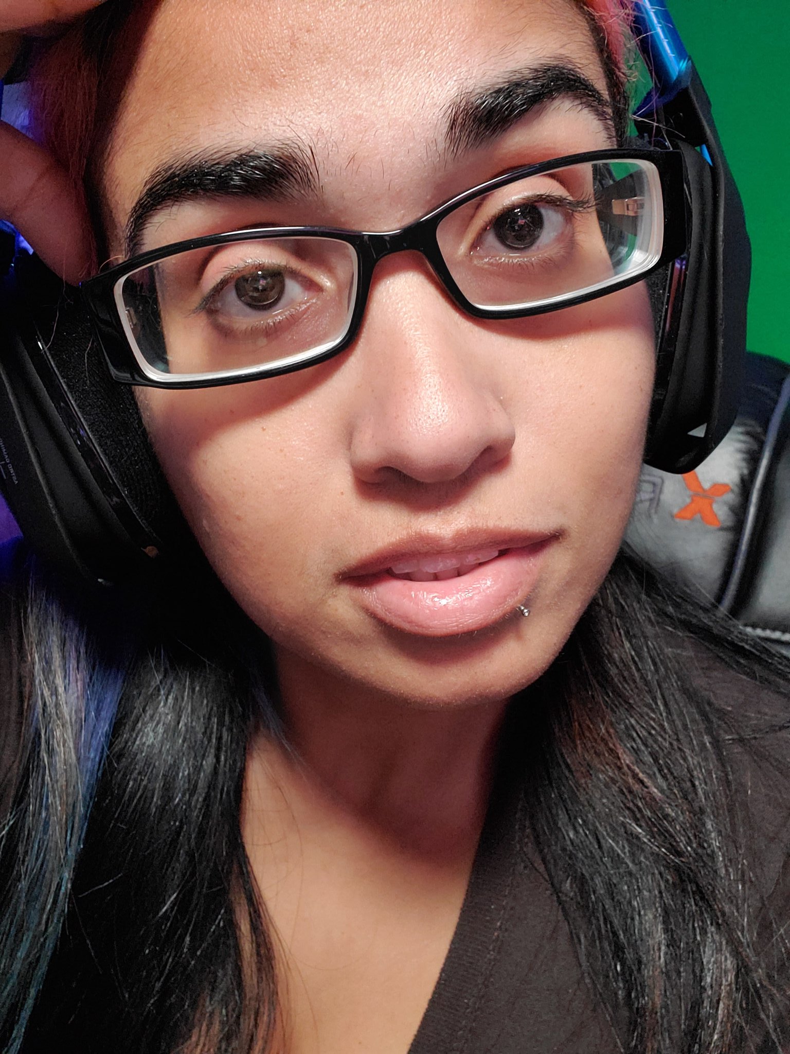 Lovely Sillk on Twitter: "Playing #lastdayonearth drops enabled https://t.co/MPVO6oHFfS rt