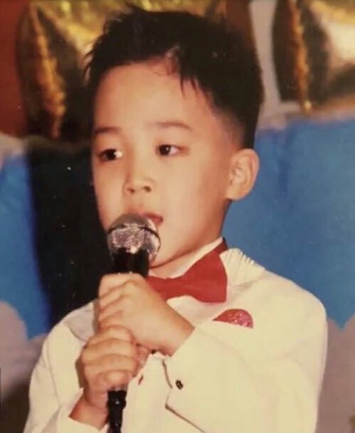 jmnpromise's tweet photo. baby jimin                            idol jimin https://t.co/ifvrbWZR2O